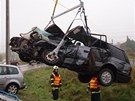 Pi nehod dvou aut na Frýdecko-Místecku byli zranni tyi lidé.