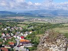 Vyhlídka z hradu Sivý Kame na Podhradie a Nováky
