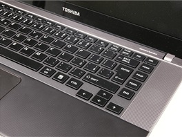 Toshiba U840W - klvesnice