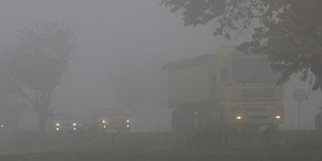 Moravskoslezský kraj opt trápí smog. Jene meteorologická výstraha varuje jinde, ne by pedevím mla.