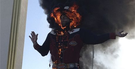 Populární texaský maskot skonil koncem minulého týdne v plamenech (19. íjna