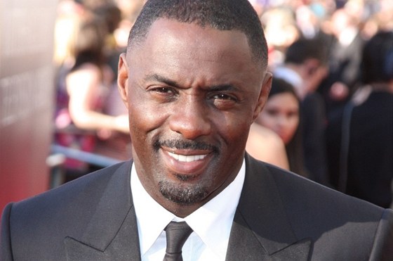 Herec Idris Elba by v budoucnu mohl být prvním agentem 007 tmavé pleti. 