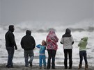 Američané vyhlíží přicházející hurikán Sandy, který naplno udeří během pondělí