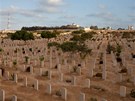 Bitvy u El Alameinu pipomínají tisíce hrob.