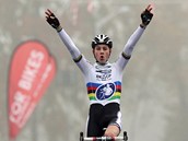 Cyklokrosa Mathieu Van Der Poel vtz v zvod junior na Svtovm pohru v