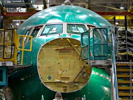 Pedek Boeingu 777 v továrn v Everettu