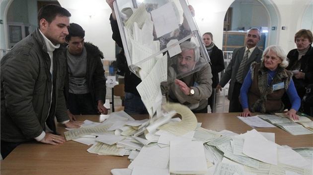 Parlamentní volby na Ukrajině (28. října 2012)