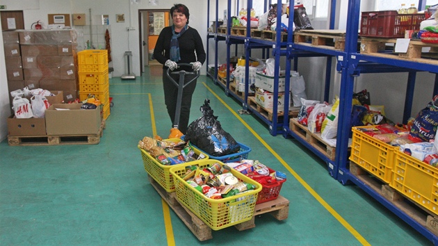 Potravinov� banka v Ostrav�.