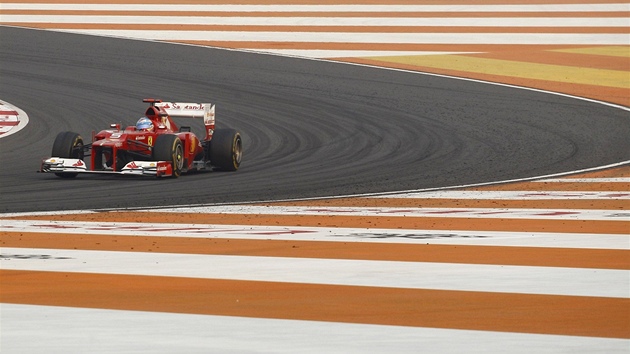 Fernando Alonso pi Velk cen Indie formule 1. 