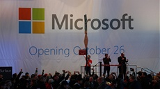 Times Square, New York, 25.10.2012: Microsoft otevírá svj obchod s Windows 8 a...