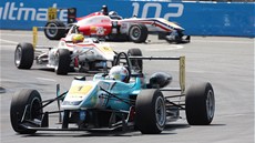 Daniel Juncadella na Dallaře-Mercedes týmu Prema se stal Evropským šampionem F3.