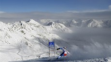 Didier Defago pi obím slalomu Svtového poháru v rakouském Söldenu. 