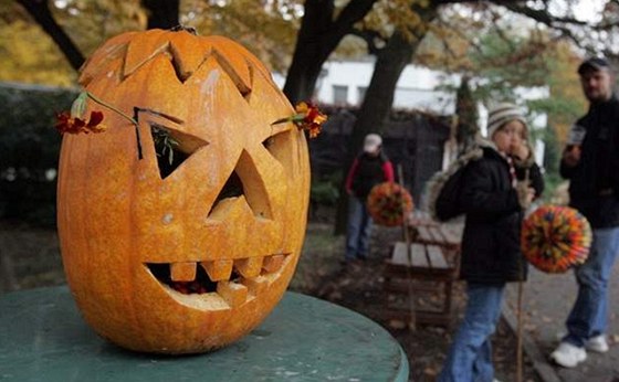 Oslava Halloweenu v ostravské zoo. (31. íjna 2009)