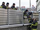 Stavní protipovodové zábrany hasii poprvé necviili na as.  (31. íjna 2012)