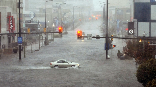 Zaplaven ulice Atlantic City (30. jna 2012)