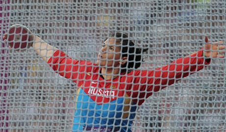 Ruská diskaka Darja Pialnikovová v olympijském finále v Londýn