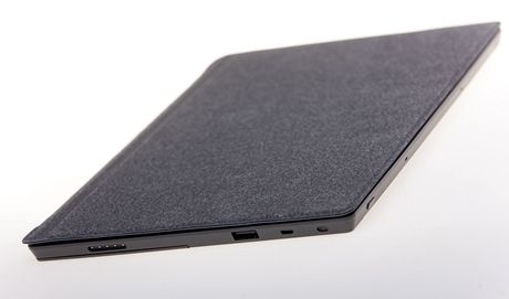 Tablet Surface od spolenosti Microsoft (1. listopadu 2012, Praha)