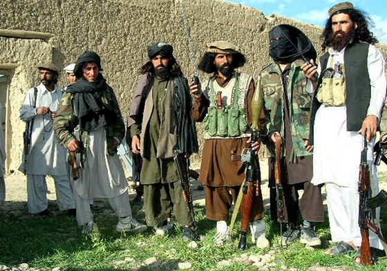 Nmec vstoupil do slueb Talibanu, nemohl vak snést pínu a drogy, tak radji