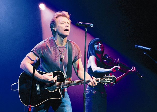 V Nevadě hrál 6. 10. Jon Bon Jovi pro Baracka Obamu.