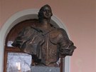 Bronzová busta Petra Velikého stojí z bezpenostních dvod u vstupu do