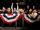 Ve volebním tábu demokrat v Chicagu se slaví vítzství Baracka Obamy. (7.
