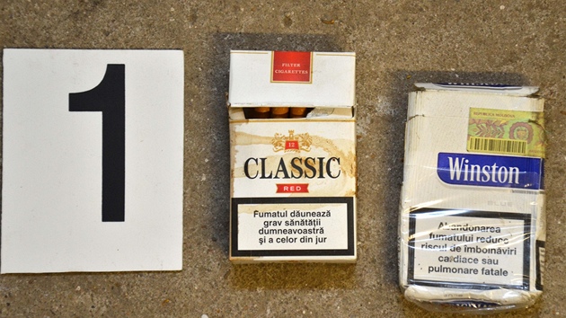 Cigaretové padělky z odhalených továren na výrobu na Zlínsku