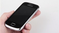 Pohled na Samsung Galaxy mini 2
