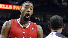 DeAndre Jordan z LA Clippers se diví verdiktu rozhodího.