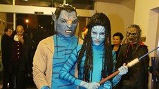 Daniel Volopich a Andrea Vere�ová v maskách vyd�sili své d�ti.