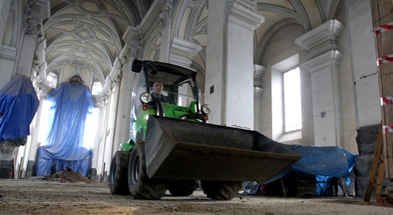 Rekonstrukce eskobudjovické katedrály svatého Mikuláe má skonit na jae