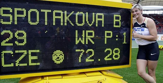 Jednou ze havých kandidátek na titul Sportovec roku je i olympijská vítzka a svtová rekordmanka Barbora potáková.