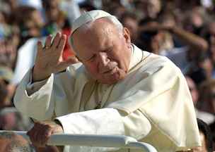Svtové dny mládee se uskutenily poprvé v roce 1984, kdy pape Jan Pavel II. svolal ímskou mláde k oslav Svatého roku vykoupení
