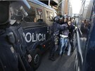 Policejní zásah proti neukáznným demonstrantm v Madridu (14. listopadu 2012)
