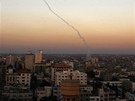 Stopa po raket odpálené z Gaza City smrem k území Izraele (16. listopadu 2012)