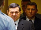 Chorvattí generálové Mladen Marka a Ante Gotovina (vzadu) bhem odvolacího