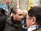Na demonstraci dorazil i chrastavský útočník Pavel Vondrouš (17. listopadu 2012)