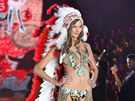 Modelka Karlie Klossová na pehlídce Victoria's Secret