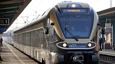 Osobní železniční dopravu mezi Prahou a Ostravou poskytují nově tři