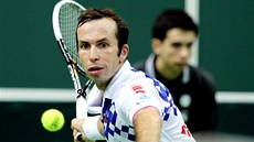 FORHEND. Radek tpánek ve finále Davis Cupu proti panlsku. 