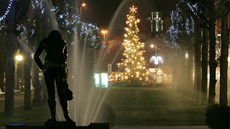 Karlovarský váno�ní strom v roce 2011.