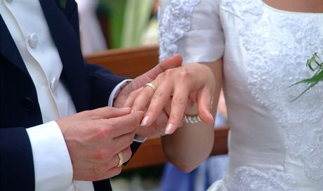 V pípadech fingovaných svateb v Británii ei nefigurují poprvé. Ilustraní foto