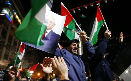 Takhle Palestinci v listopadu slavili posílení vlivu v OSN (29. listopadu 2012)