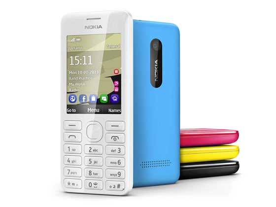 Nokia 206 vydrí na píjmu a msíc a pl