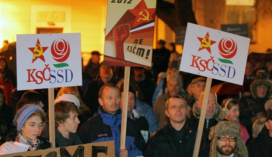 U druhou demonstraci proti obsazení vedení odboru kolství lenkou KSM