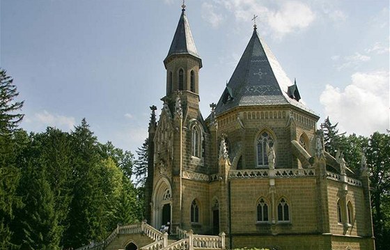 Albta Pezoldová spojila spor o Schwarzenberskou hrobku se zruením zákona z roku 1947 o konfiskaci majetku hlubockých Schwarzenberg.