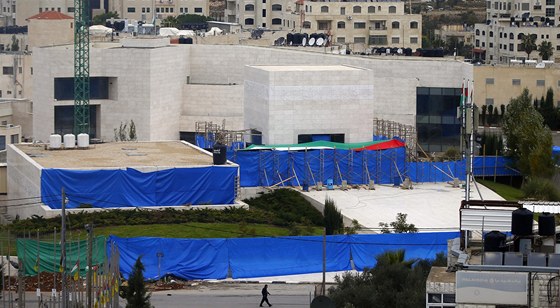 Mauzoleum, ve kterém jsou uchovány ostatky palestinského vdce Jásira Arafata.