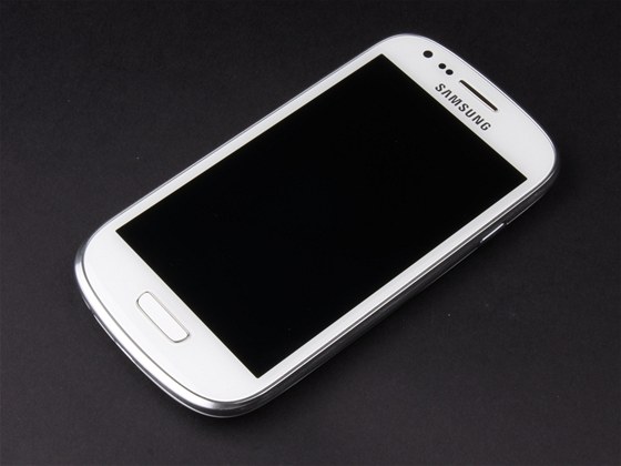 Samsung Galaxy S III mini