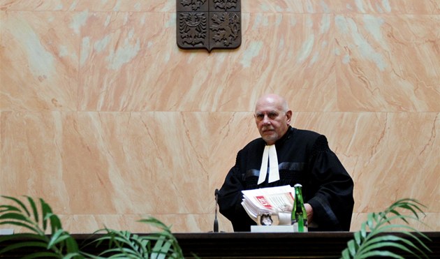 Pavel Rychetský: Amnestie byla p�ipravena diletantsky