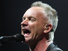 Zpvák Sting pi koncert v ostravské EZ Arén. (19.11.2012)