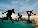 Capoeiru, bary i noní toulky, to ve má McCurry na brazilské metropoli rád.